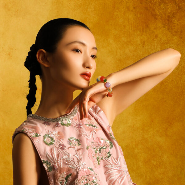 10006 Treasure of Kunlun Mountain Bracelet · Guardian of the World